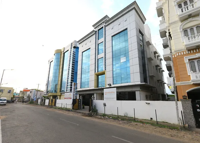 Oyo 5280 Harshetha Residency