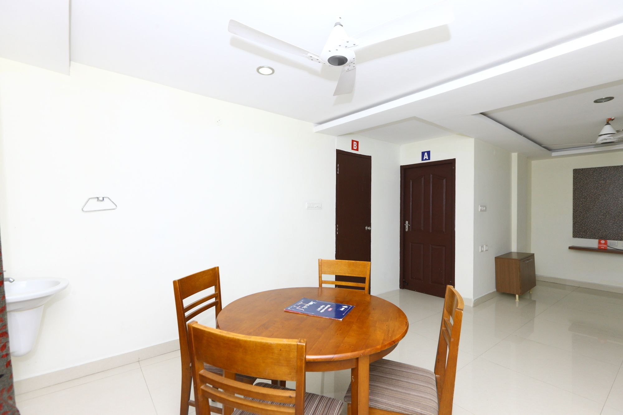 Oyo 5280 Harshetha Residency Hotel 2*