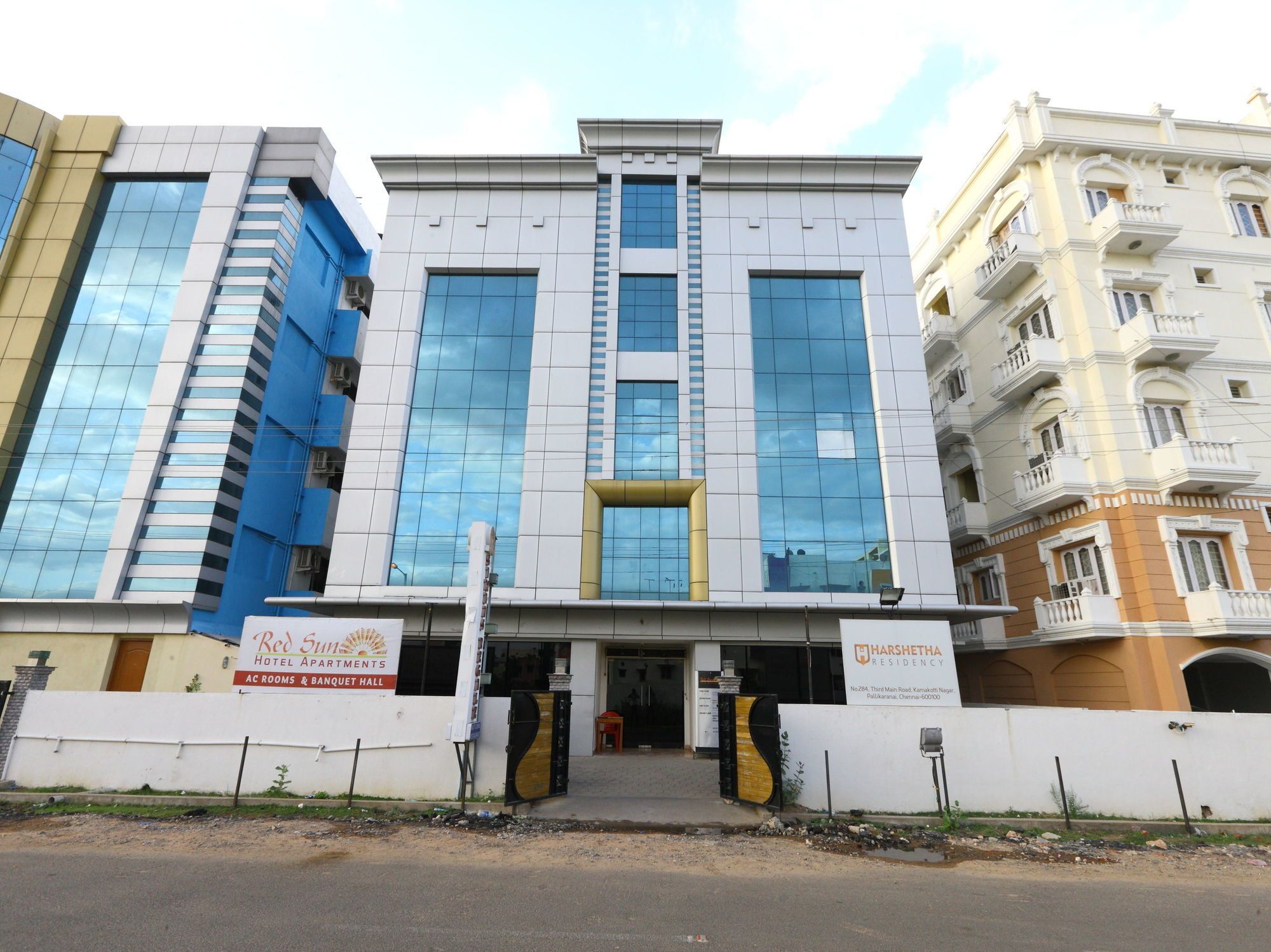 Oyo 5280 Harshetha Residency Hotel Chennai